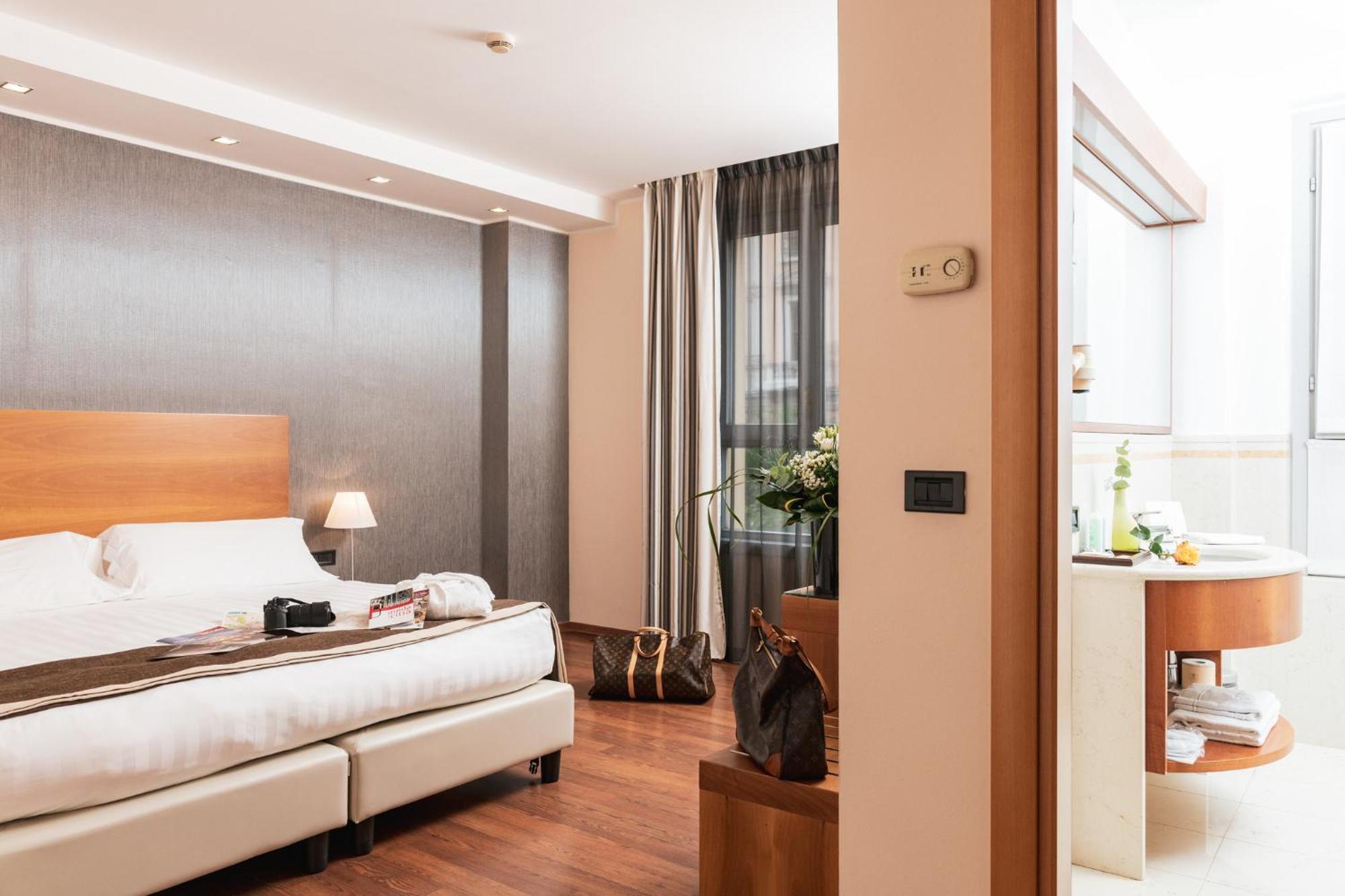 Hotel Royal Falcone Monza Esterno foto